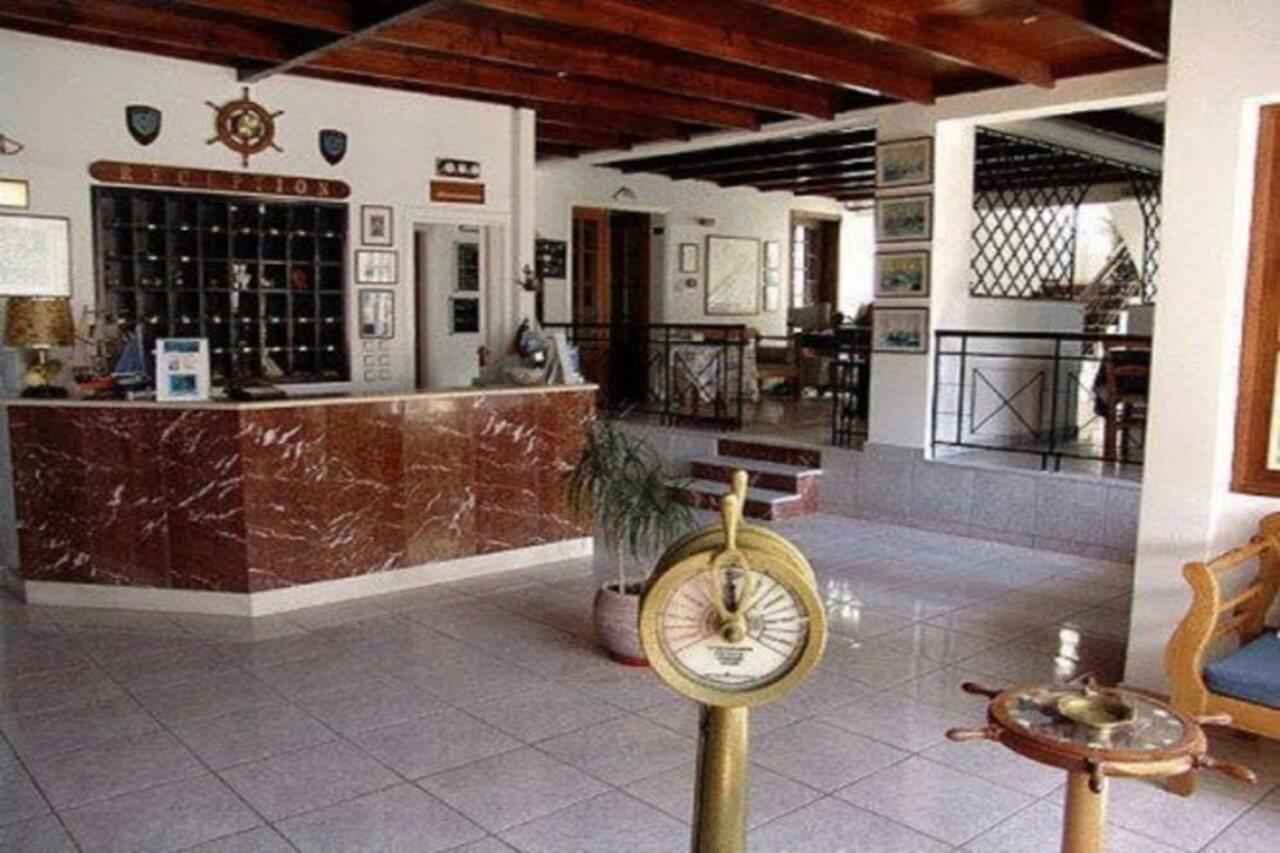 Christos Makrinos Rooms Adamantas  Exterior foto
